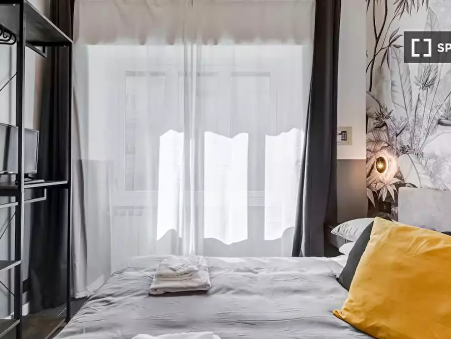 Immagine 10 di Appartamento in affitto  in Via Paolo Frisi a Roma