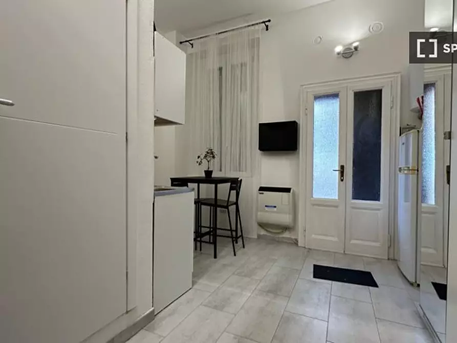 Immagine 10 di Ufficio in affitto  in Via Accademia a Milano