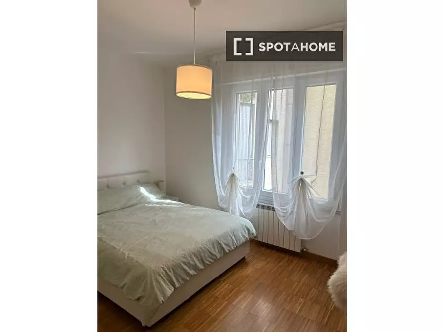 Immagine 8 di Ufficio in affitto  in Via Casentino a Firenze