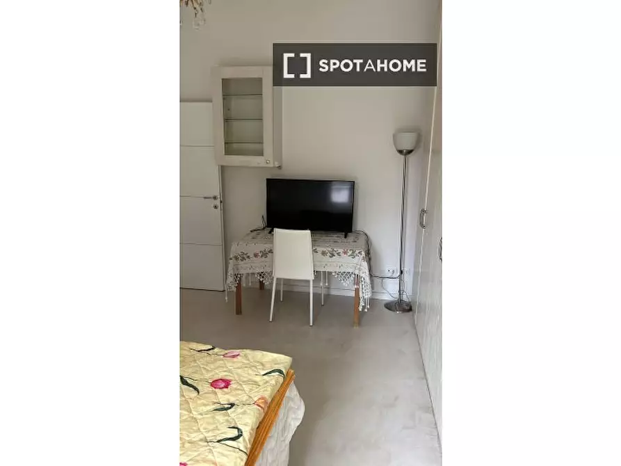 Immagine 4 di Camera condivisa in affitto  in Via Cadriano a Bologna