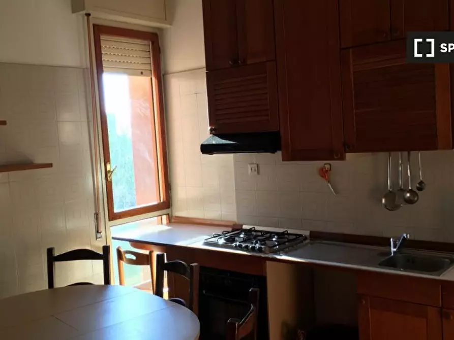 Immagine 7 di Camera condivisa in affitto  in Via San Donato a Bologna