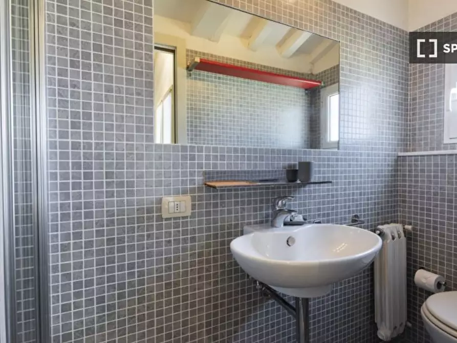 Immagine 15 di Appartamento in affitto  in Via del Campuccio a Firenze