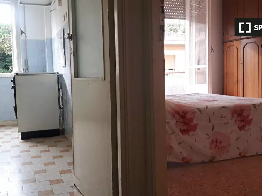 Immagine 9 di Camera condivisa in affitto  in Via Teodolfo Mertel a Roma