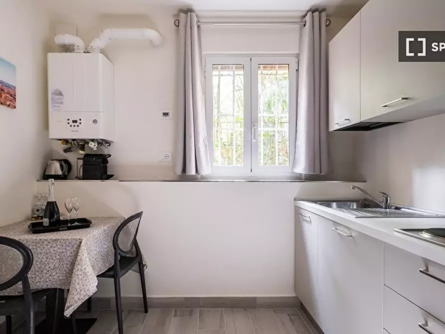 Immagine 1 di Ufficio in affitto  in Via Fondazza a Bologna