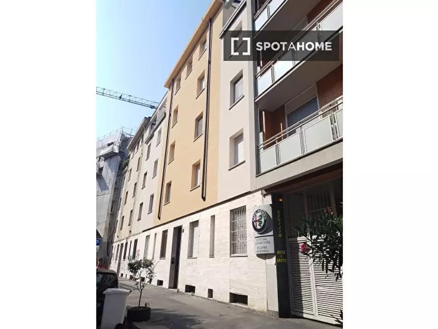 Immagine 7 di Camera condivisa in affitto  in Via Natale Battaglia a Milano
