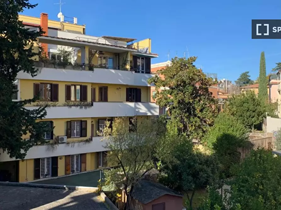 Immagine 18 di Appartamento in affitto  in Via Monte Autore a Roma