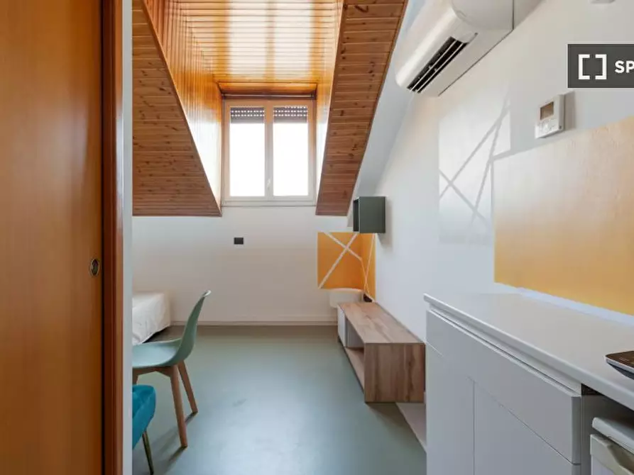 Immagine 8 di Ufficio in affitto  in Corso Magenta a Milano