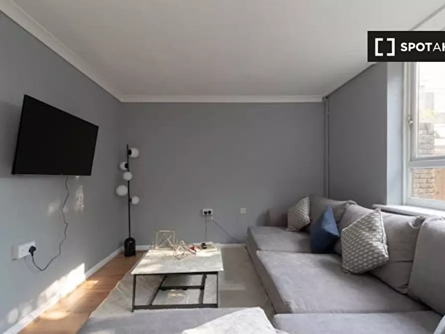 Immagine 2 di Appartamento in affitto  in Teviot St a Poplar