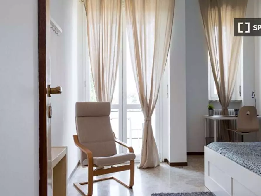 Immagine 5 di Camera condivisa in affitto  in Via Ginestre Milan a Buccinasco