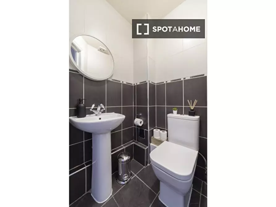 Immagine 9 di Appartamento in affitto  in Hughan Rd a Stratford