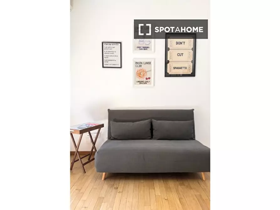 Immagine 3 di Appartamento in affitto  in Corso Genova a Milano