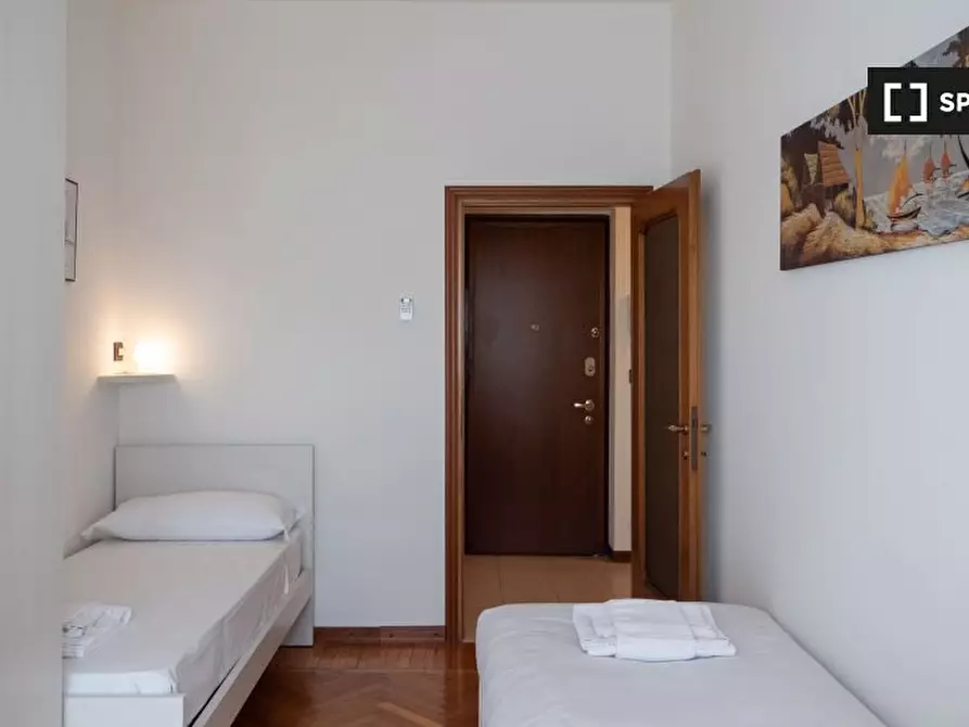 Immagine 9 di Appartamento in affitto  in Via Valassina a Milano