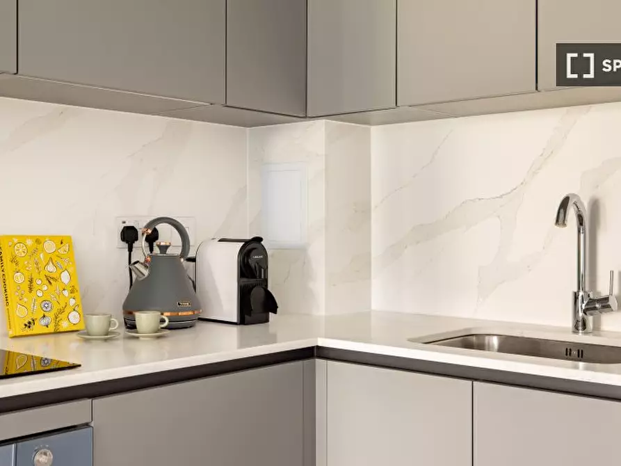 Immagine 12 di Appartamento in affitto  in Harlequin Ave a Hounslow