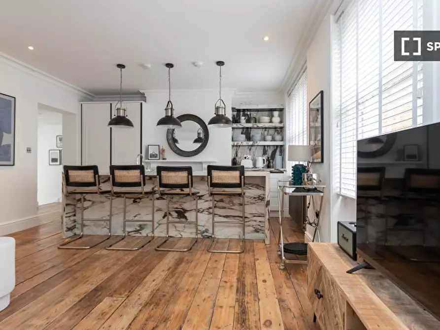 Immagine 9 di Appartamento in affitto  in flat a Camden Town