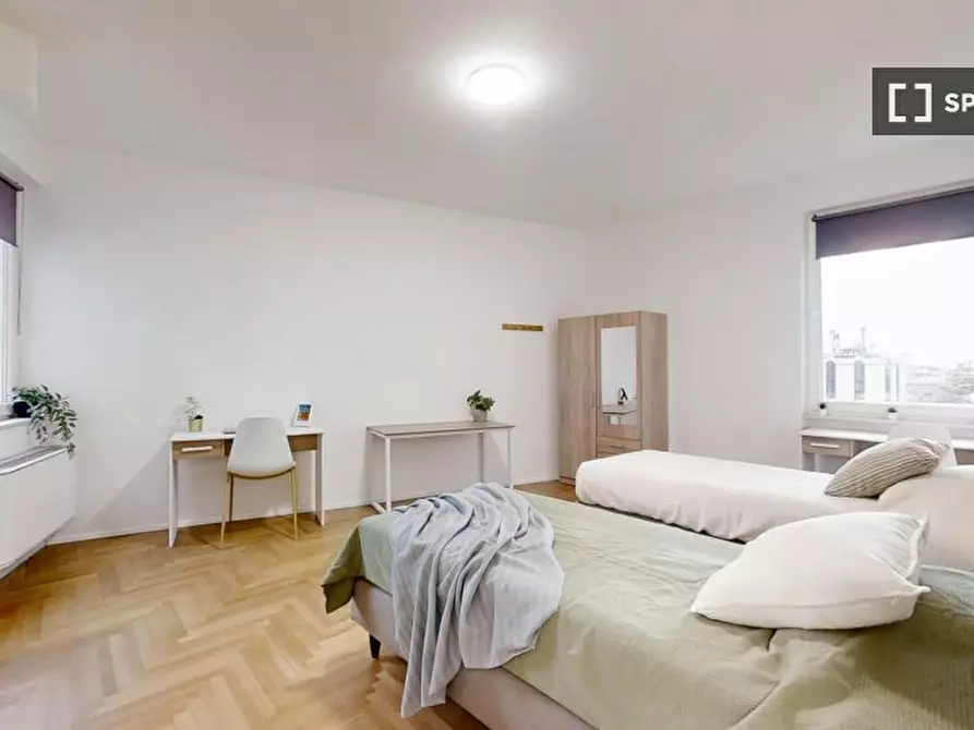 Immagine 1 di Camera condivisa in affitto  in CORSO milano a Padova