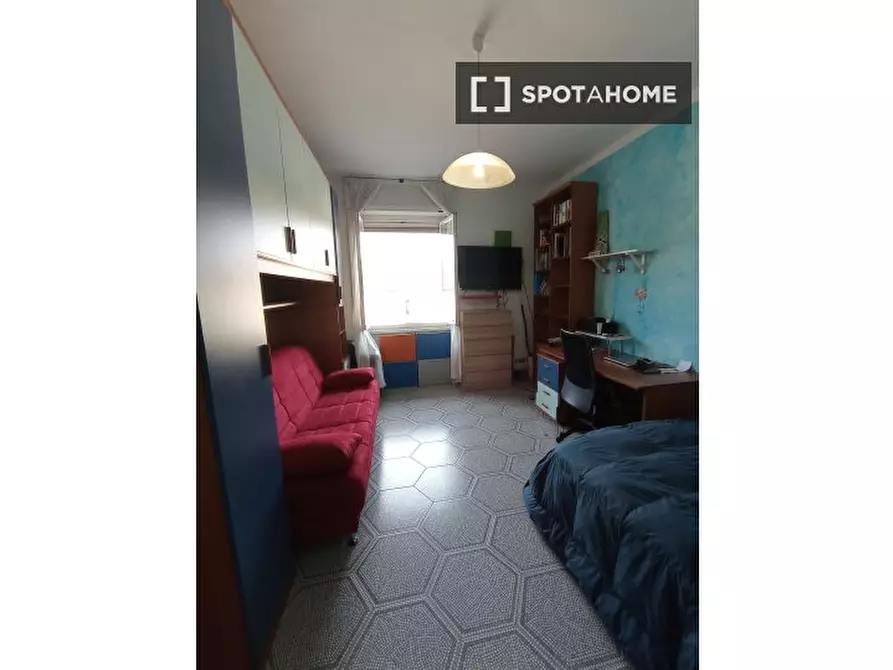 Immagine 1 di Camera condivisa in affitto  in Via Francesco de Sanctis a Milano
