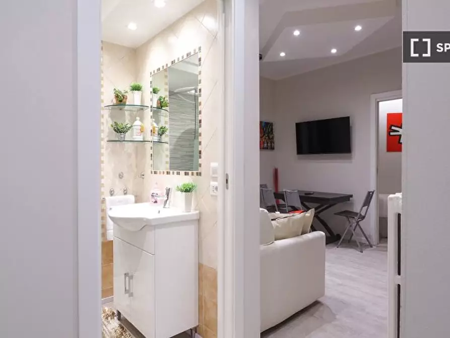 Immagine 13 di Appartamento in affitto  in Via S. Calocero a Milano