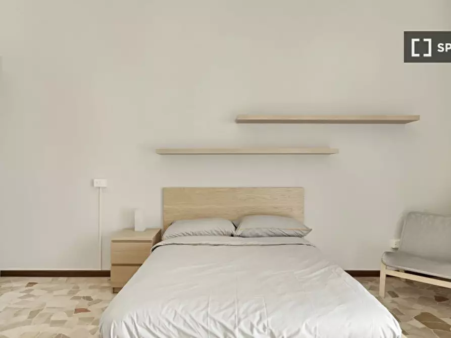 Immagine 4 di Camera condivisa in affitto  in Corso Di Porta Romana a Milano