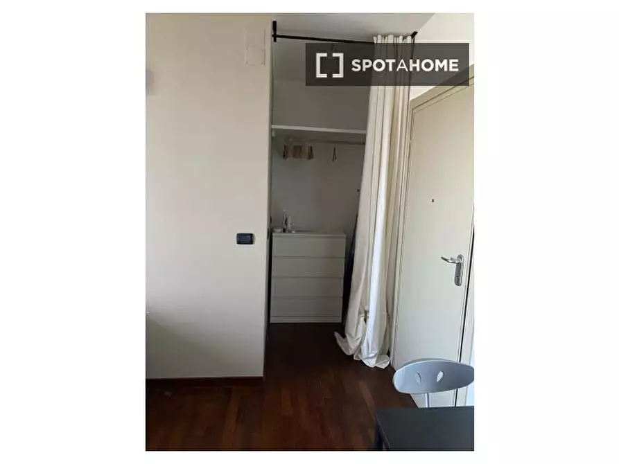 Immagine 3 di Ufficio in affitto  in Via del Fosso a Siena