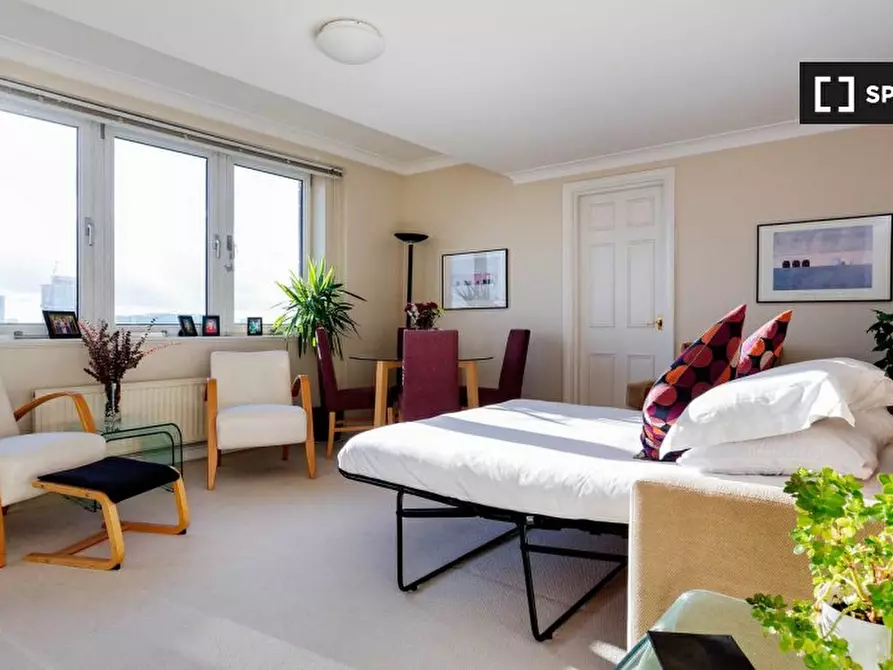 Immagine 4 di Appartamento in affitto  in Flat Blazer Court a Paddington