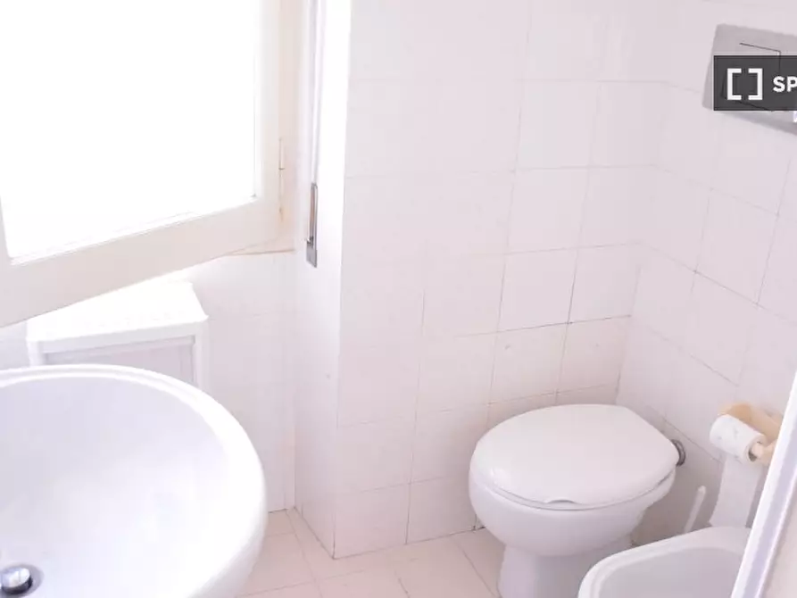 Immagine 8 di Camera condivisa in affitto  in Via dei Passeri a Cagliari