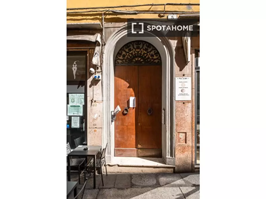 Immagine 14 di Appartamento in affitto  in Via Zamboni a Bologna