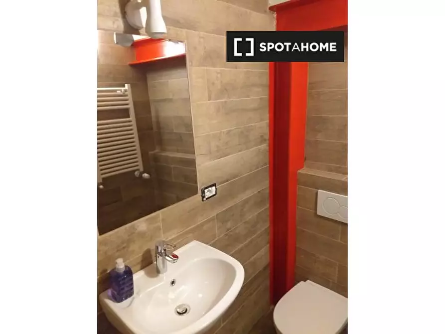 Immagine 8 di Ufficio in affitto  in Via Zamboni a Bologna