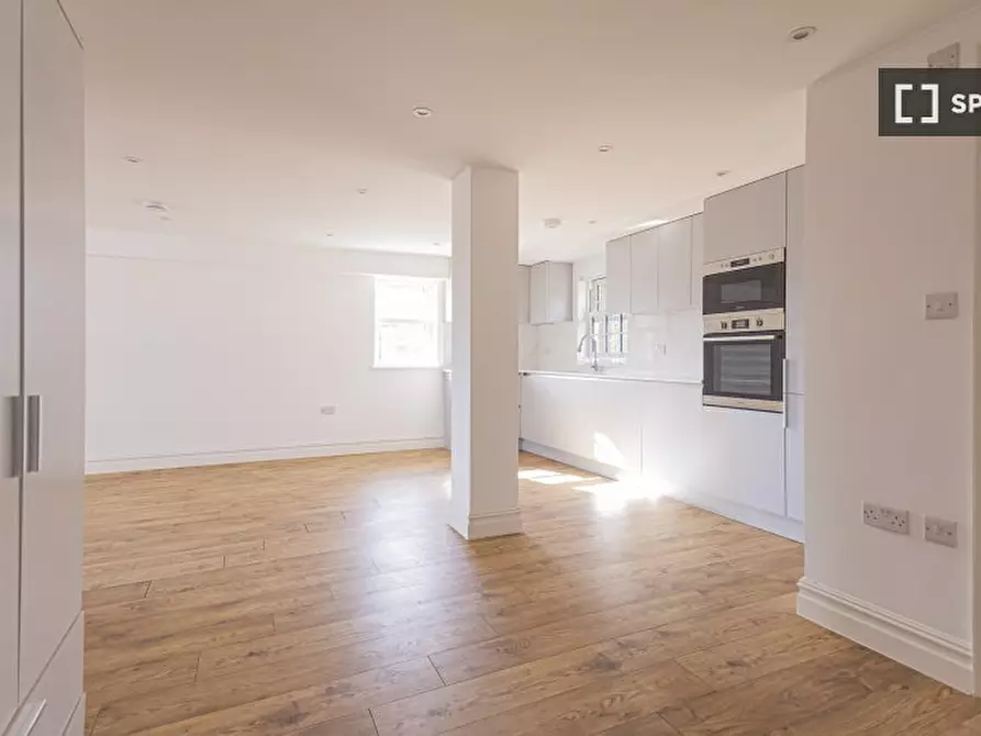 Immagine 3 di Appartamento in affitto  in Hollybush St a East Ham