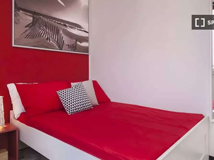 Immagine 1 di Camera condivisa in affitto  in Via Salvatore Barzilai a Milano