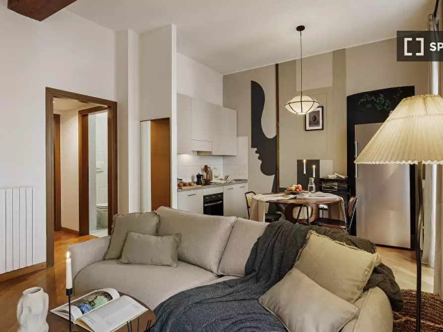 Immagine 10 di Appartamento in affitto  in Via dell'Orso a Milano