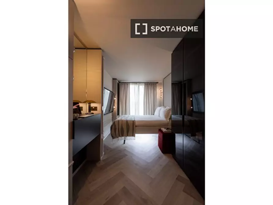 Immagine 7 di Ufficio in affitto  in flat a Camden Town