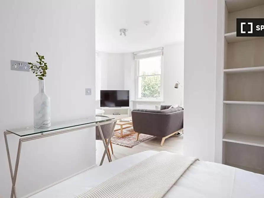 Immagine 4 di Appartamento in affitto  in Virginia House a Camden Town