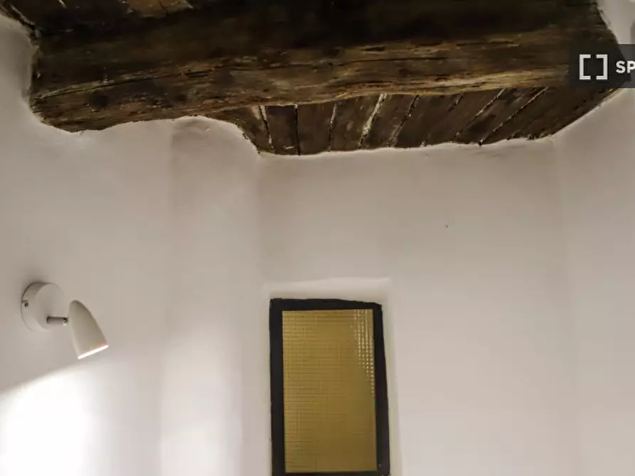 Immagine 5 di Appartamento in affitto  in Vico SS. Filippo e Giacomo a Napoli