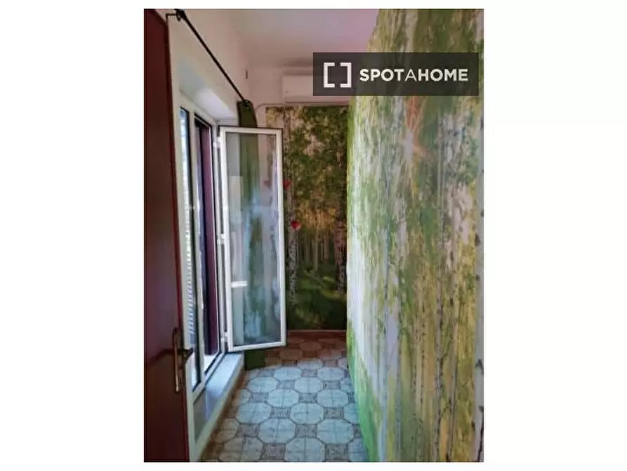 Immagine 8 di Appartamento in affitto  in Via Acquaroni a Roma