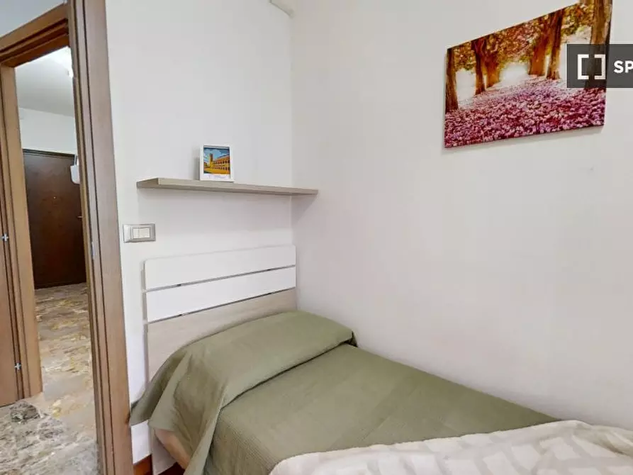 Immagine 19 di Camera condivisa in affitto  in VIA alfieri a Padova