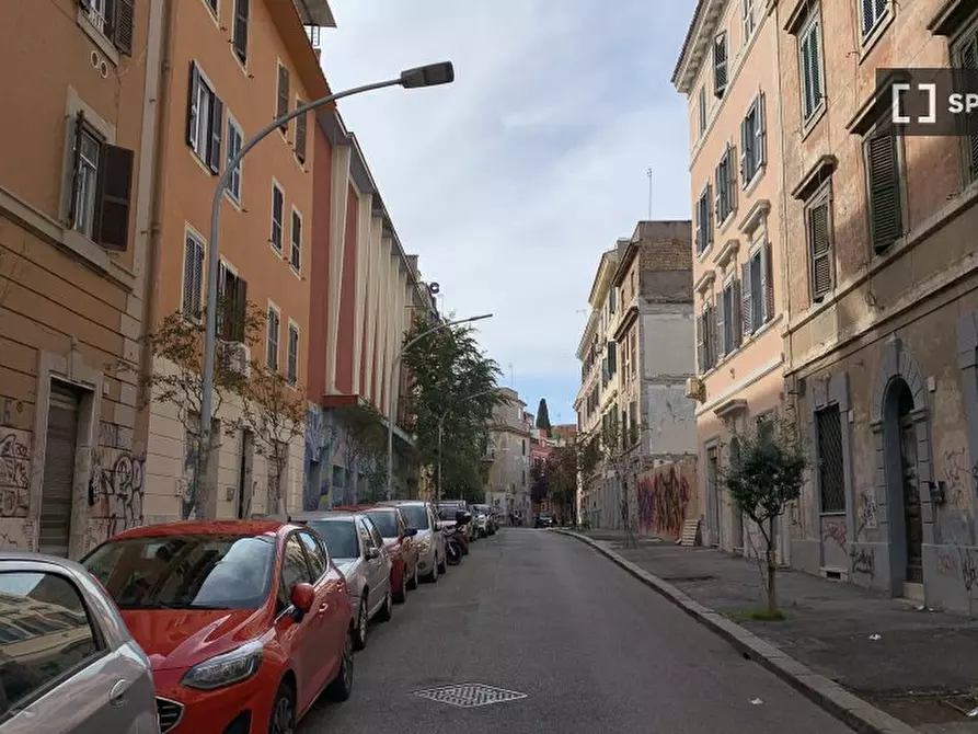 Immagine 2 di Ufficio in affitto  in Via Macerata a Roma