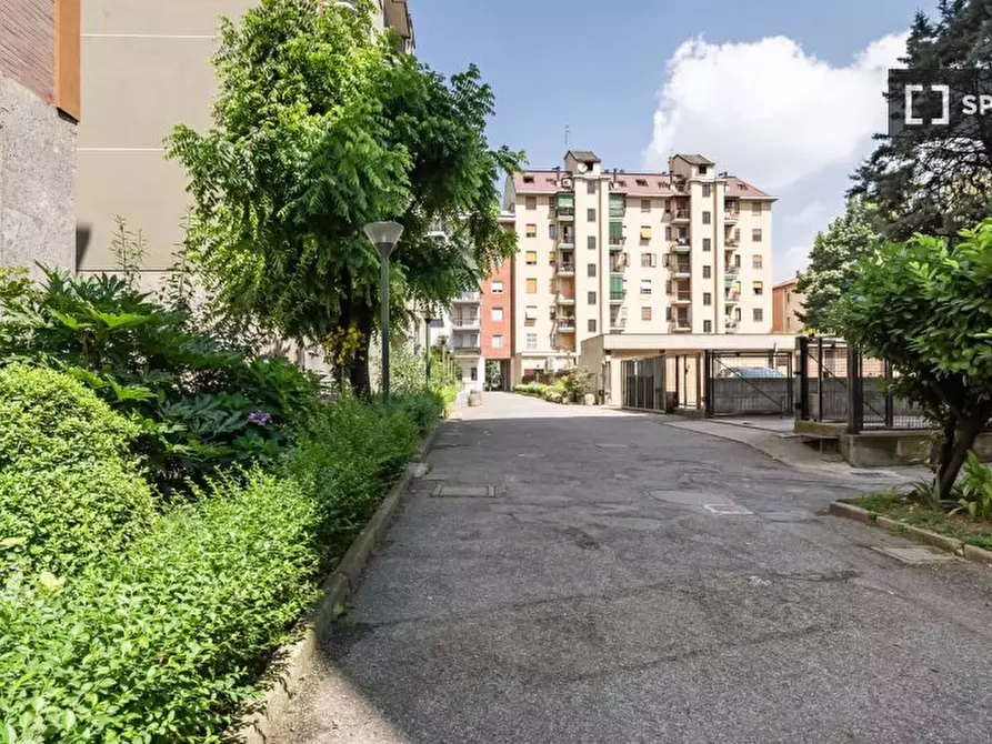 Immagine 19 di Appartamento in affitto  in Via Lodovico Il Moro a Milano