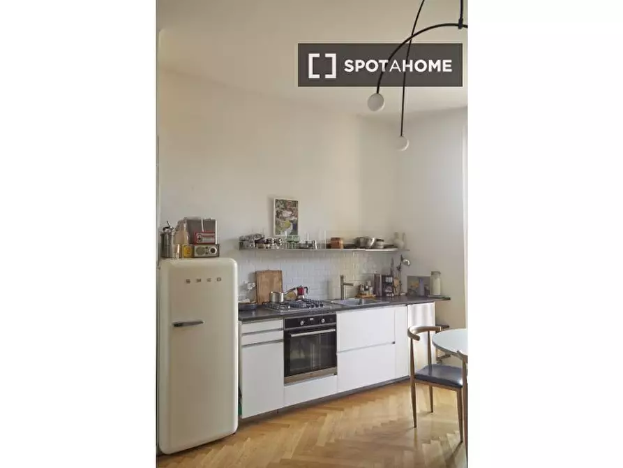 Immagine 5 di Appartamento in affitto  in Via Giulio Belinzaghi a Milano