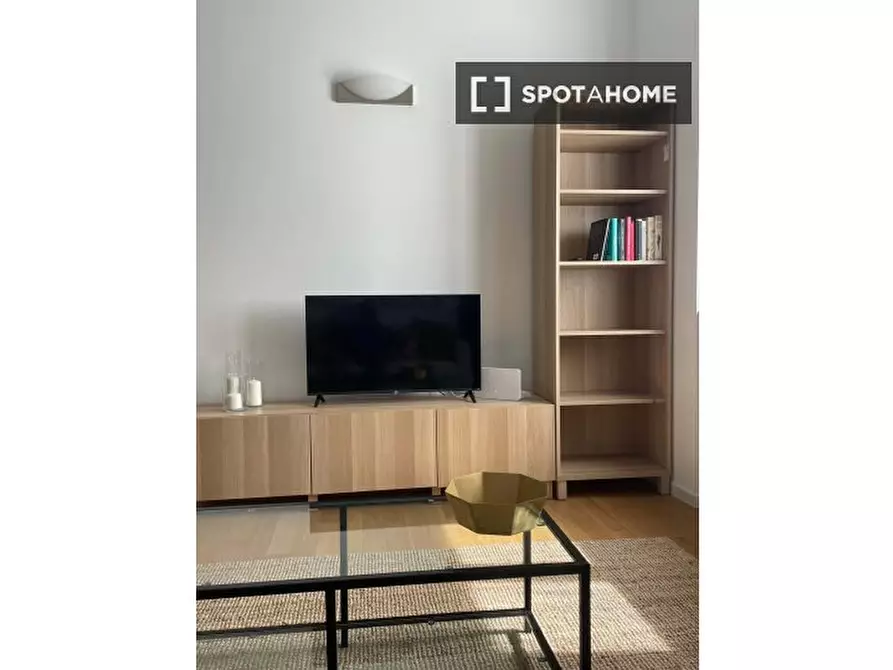 Immagine 15 di Appartamento in affitto  in Via Casale a Milano