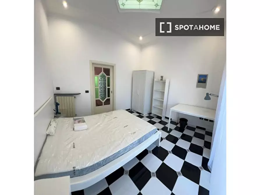 Immagine 2 di Appartamento in affitto  in Vico Catari a Napoli