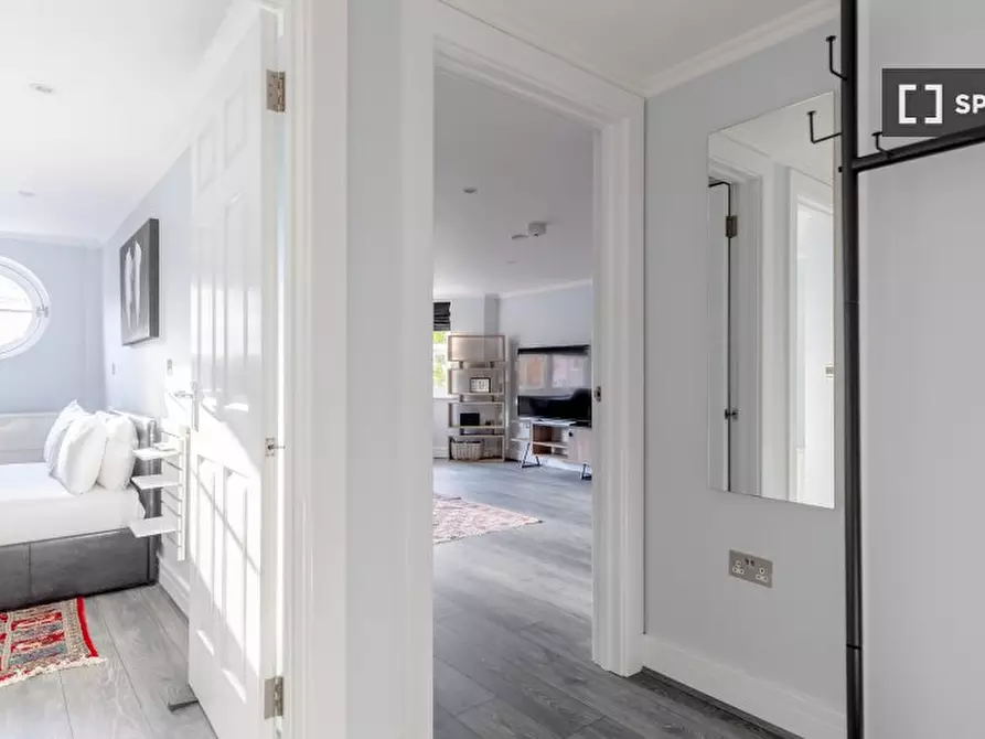 Immagine 14 di Appartamento in affitto  in Greyhound Rd a Hammersmith