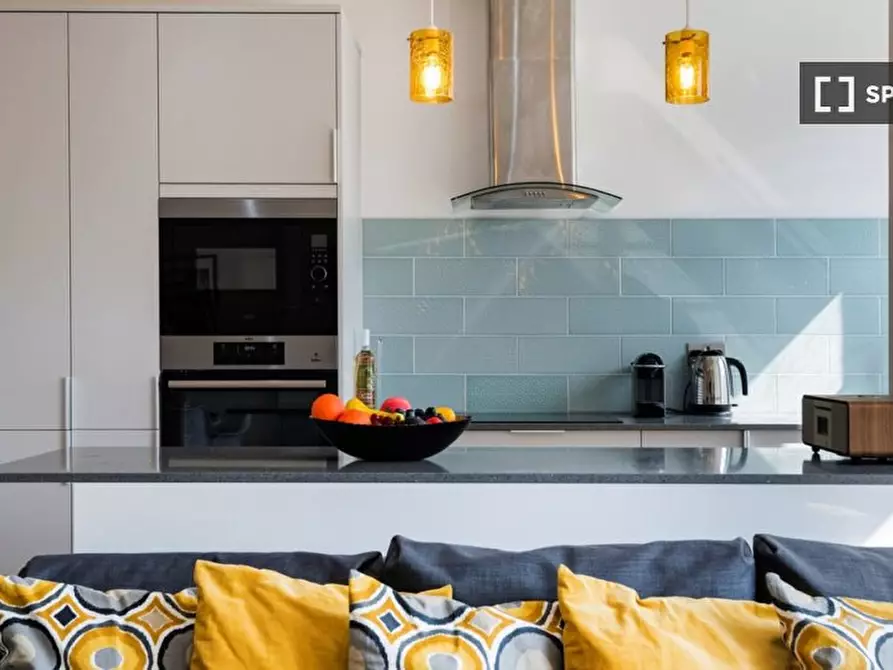 Immagine 8 di Appartamento in affitto  in Longridge Road a Kensington