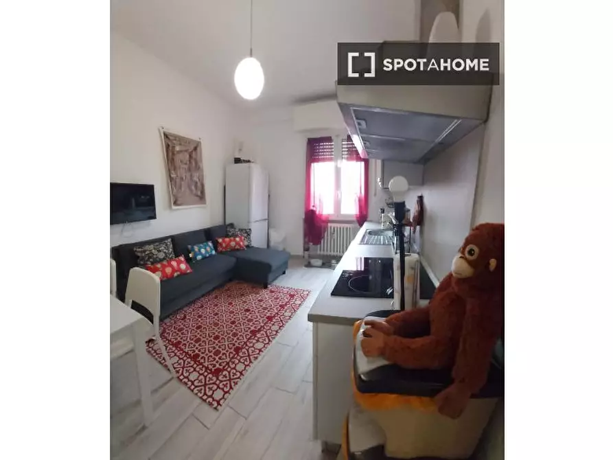 Immagine 1 di Appartamento in affitto  in Viale Cassala a Milano