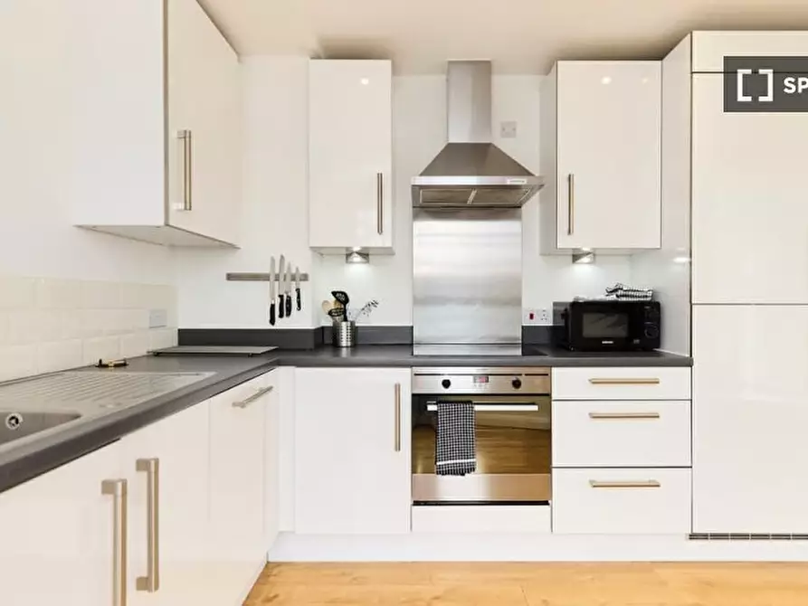 Immagine 9 di Appartamento in affitto  in Queensland Road a Islington