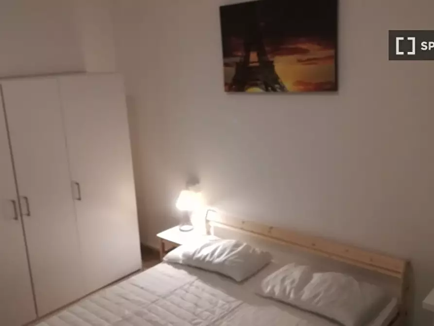 Immagine 5 di Camera condivisa in affitto  in Viale Filippo Meda a Rho