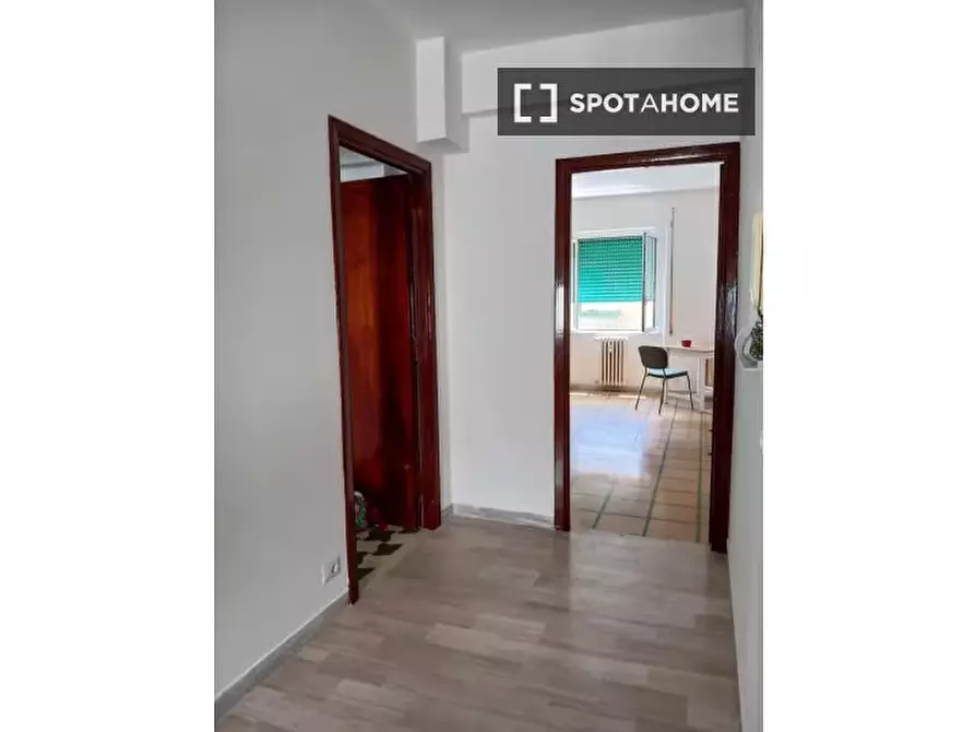 Immagine 8 di Appartamento in affitto  in Viale Guglielmo Marconi a Roma