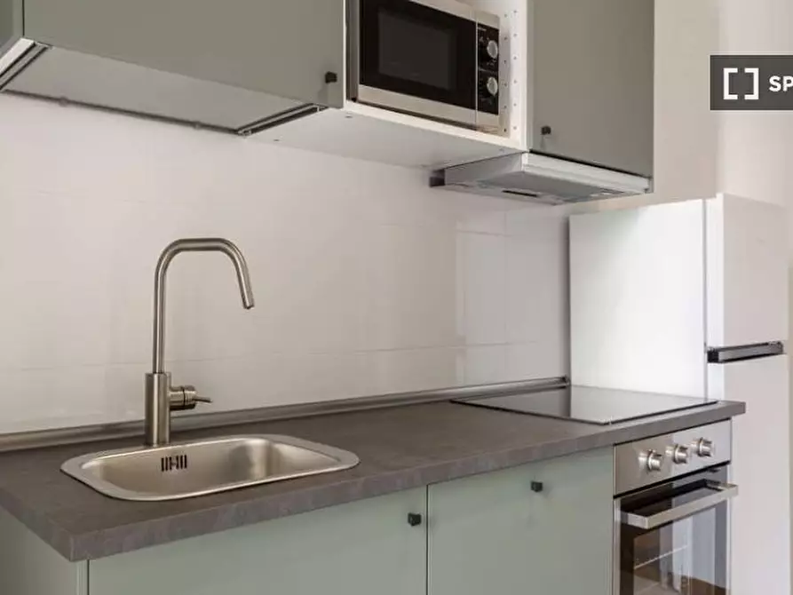 Immagine 16 di Camera condivisa in affitto  in Via Giovanni Pascoli a Milano