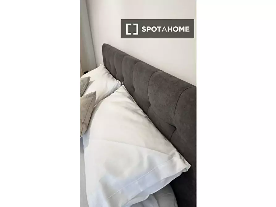 Immagine 7 di Camera condivisa in affitto  in Via del Pigneto a Roma