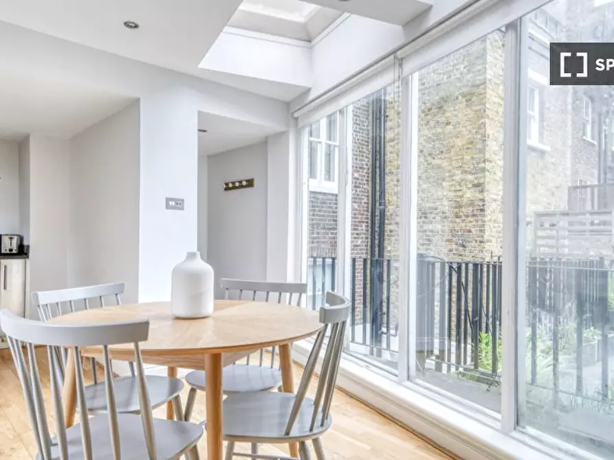 Immagine 2 di Appartamento in affitto  in Nottingham Pl a Paddington