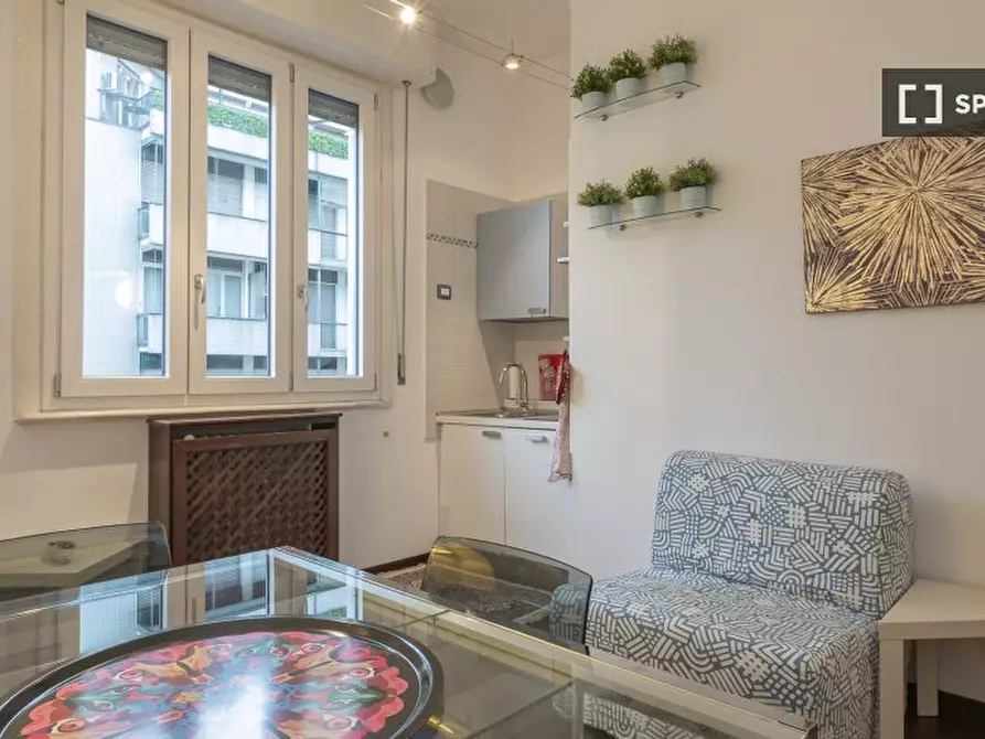 Immagine 8 di Appartamento in affitto  in V. Roberto Lepetit a Milano